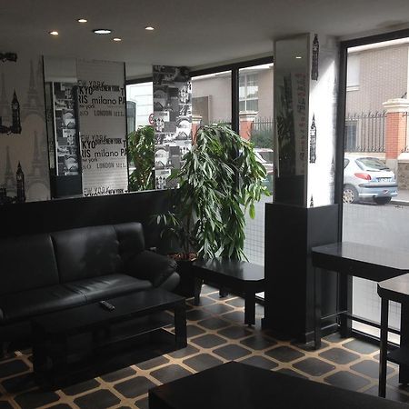 Hotel Paname Clichy Εξωτερικό φωτογραφία